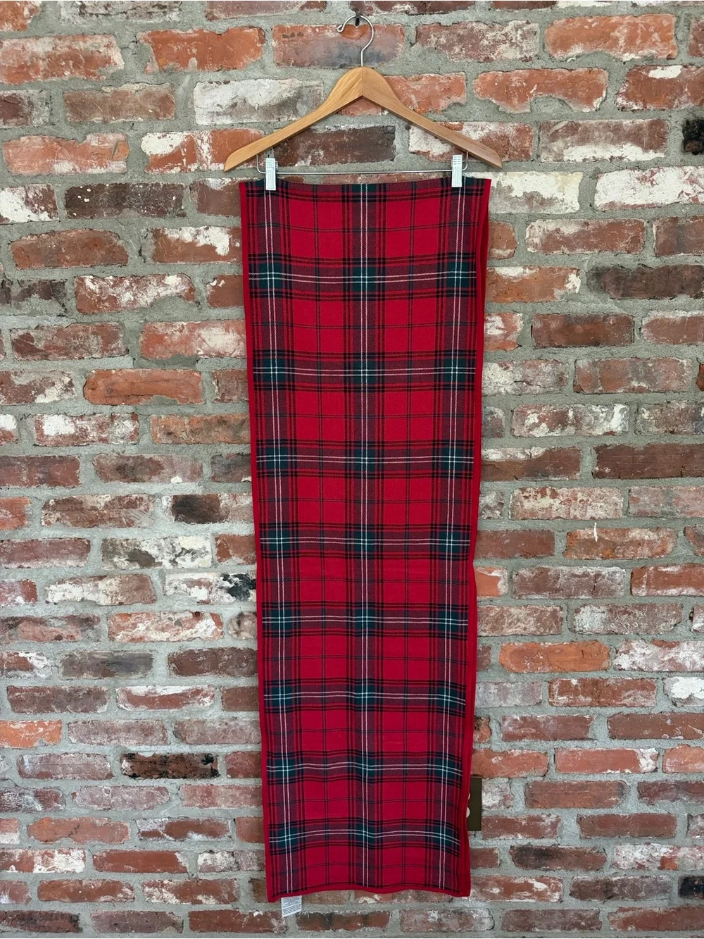 Williams Sonoma Red Tartan Plaid Table Runner 16x108 Christmas Linen Cotton